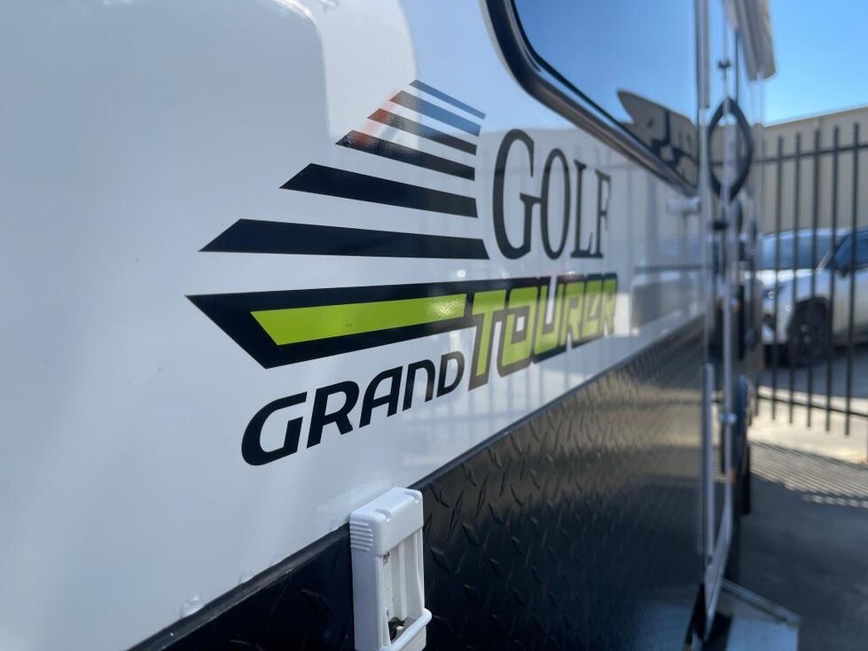 GRAND TOURER 556 OFF GRID