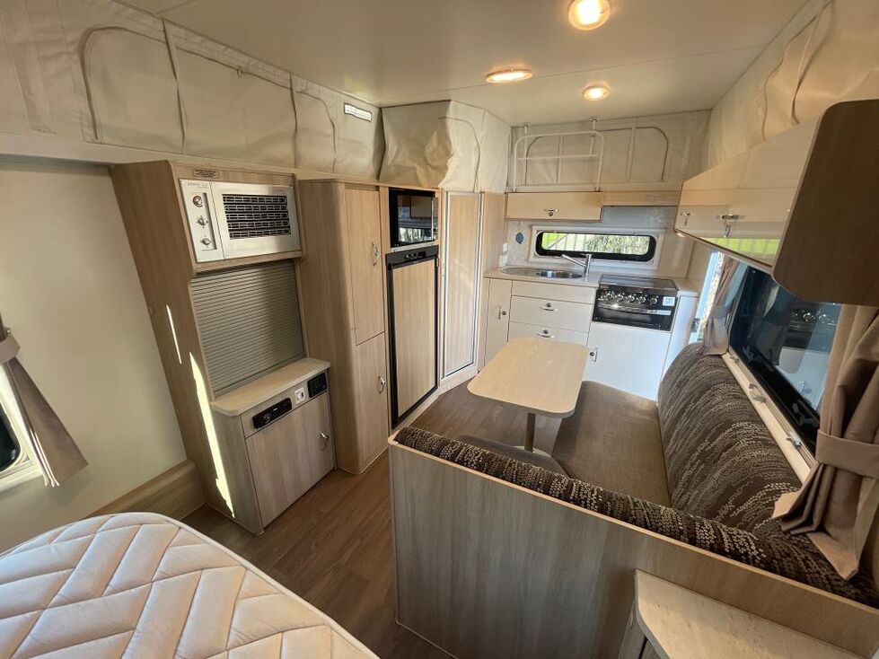 JAYCO JOURNEY 16.52-3DB | Avan RV