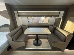 TOURER 6503 3 BUNKS SLIDE OUT CLUB LOUNGE